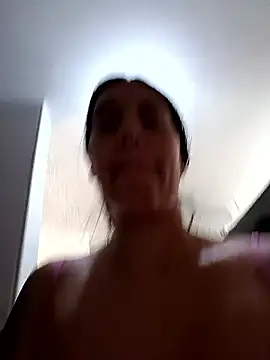 Bonny Klote online show from February 12, 2:56 pm