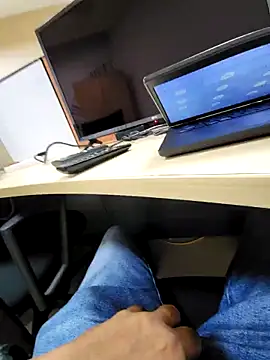 rocksrockydick online show from September 26, 10:08 am