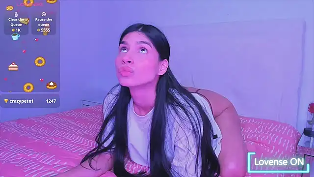 Snapshot of _violetadulce chatting on February 5, 1:15 am  violetadulce online show from February 5, 1:15 am