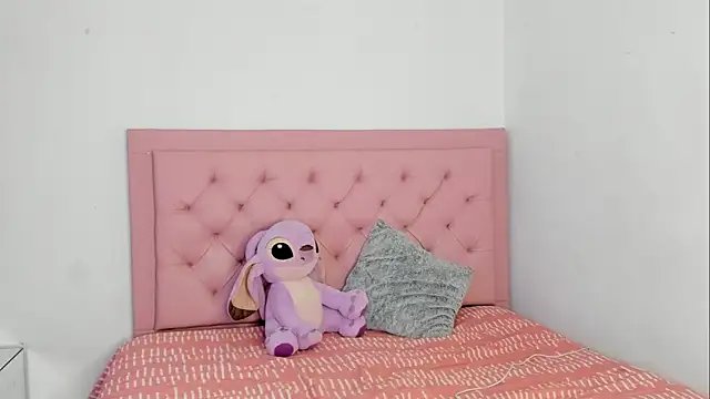 Snapshot of _violetadulce chatting on September 30, 1:43 am  violetadulce online show from September 30, 1:43 am