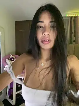 Snapshot of lina_pink chatting on March 20, 12:30 am lina pink online show from March 20, 12:30 am