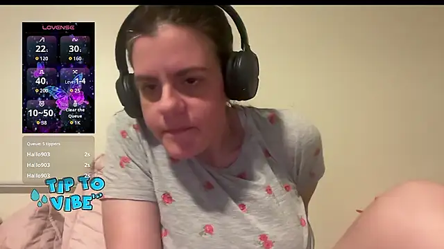 Jess4you0818 online show from December 4, 1:14 am