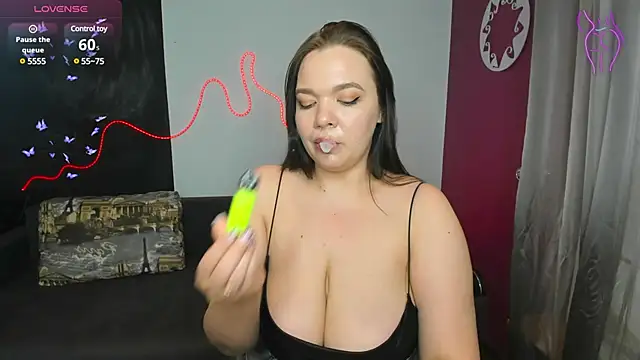 AnitaMays online show from March 18, 2:26 pm