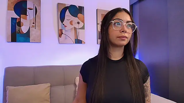 miaa saenz1 online show from May 30, 4:20 am