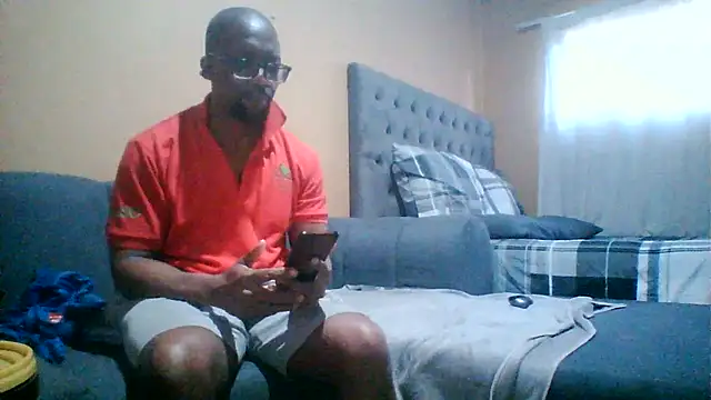 Sgeme325is online show from June 13, 2:26 pm