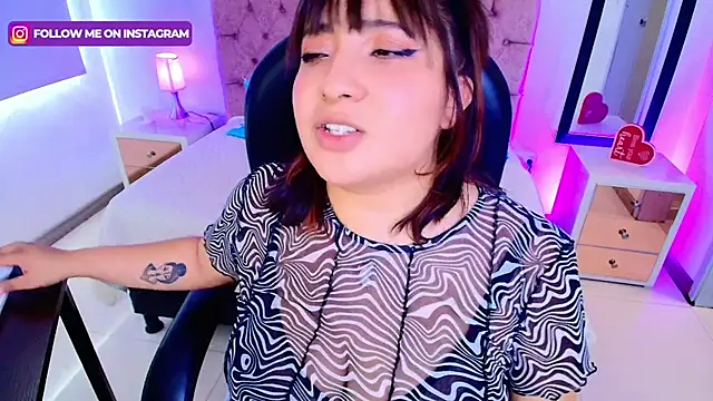 Emma monserrat online show from November 7, 7:47 pm