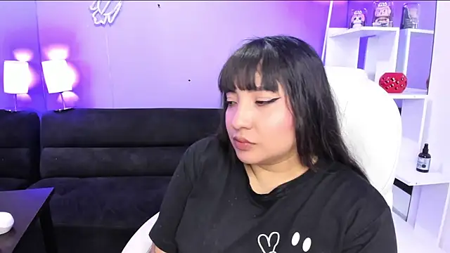 Emma monserrat online show from May 28, 11:29 am
