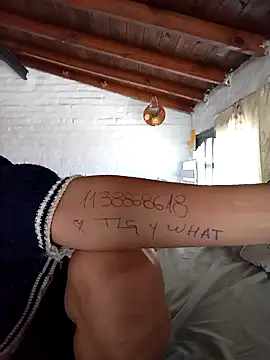 Viudanegraa online show from November 5, 12:05 pm