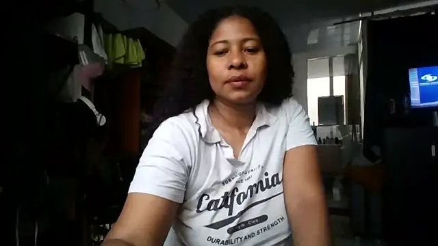 Ivon-09 online show from October 27, 11:03 am