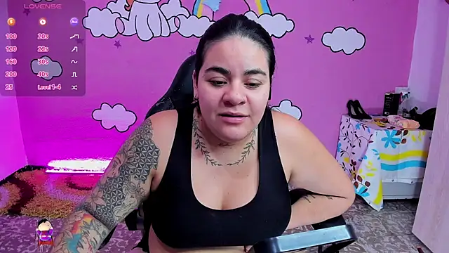 Sharon hils online show from February 12, 5:52 pm