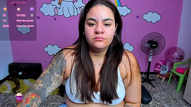 Sharon hils online show from April 1, 11:33 am