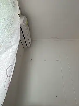 Snapshot of Anny__777 chatting on February 23, 2:36 pm Anny 777 online show from February 23, 2:36 pm