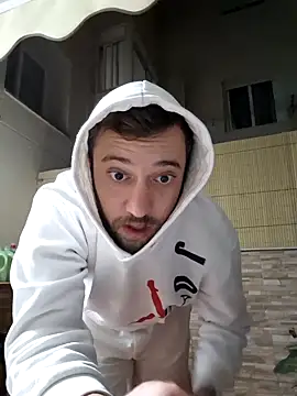 jorgeeetee18 online show from December 11, 6:09 pm