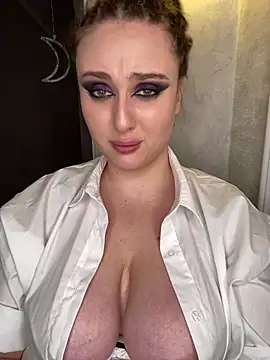 AnnaRichmond online show from February 17, 10:18 am