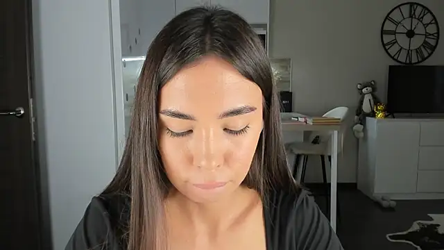 Snapshot of nilliluv chatting on November 17, 8:09 am nilliluv online show from November 17, 8:09 am