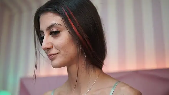 Snapshot of SabrinaHope chatting on February 23, 7:49 pm SabrinaHope online show from February 23, 7:49 pm