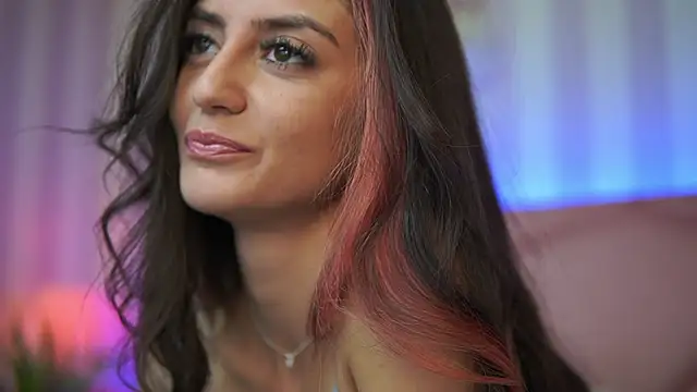 Snapshot of SabrinaHope chatting on February 27, 5:24 am SabrinaHope online show from February 27, 5:24 am