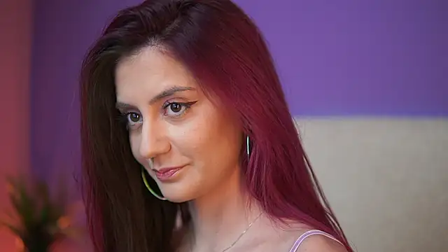 Snapshot of SabrinaHope chatting on April 18, 7:51 pm SabrinaHope online show from April 18, 7:51 pm