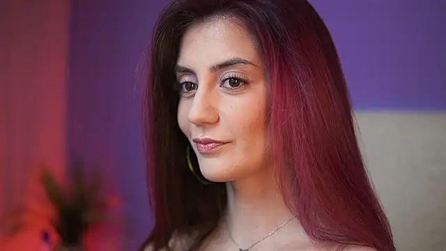 Snapshot of SabrinaHope chatting on May 30, 8:28 pm SabrinaHope online show from May 30, 8:28 pm