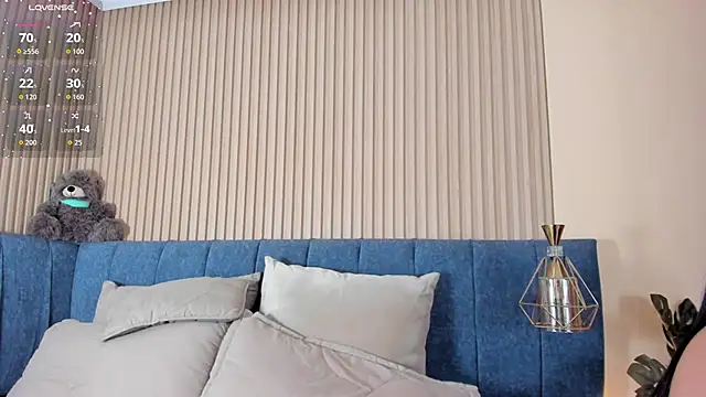 kathecute   online show from February 14, 1:46 am