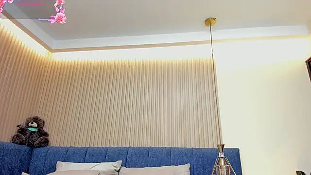 kathecute   online show from April 8, 1:38 am