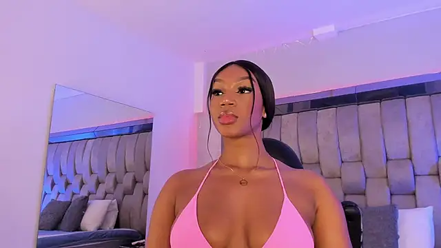 ChaynnaCooper online show from February 4, 3:04 pm