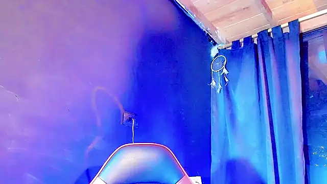 HELEM  S7 online show from February 6, 6:18 am