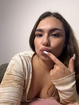 Snapshot of mint_melissaaa chatting on January 14, 5:01 pm mint melissaaa online show from January 14, 5:01 pm