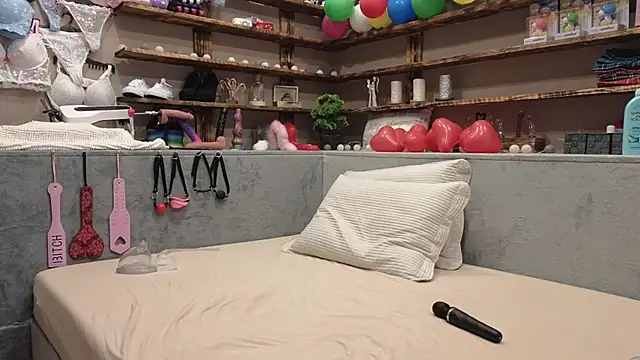 Kimberly-Caprice online show from March 16, 5:14 am