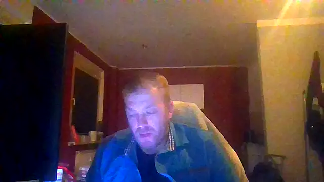 Henner33 online show from March 14, 5:40 pm