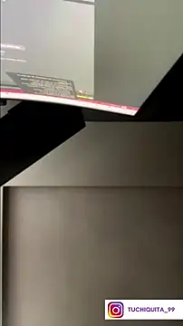 Snapshot of Ursa_sexy chatting on March 3, 2:04 am Ursa sexy online show from March 3, 2:04 am