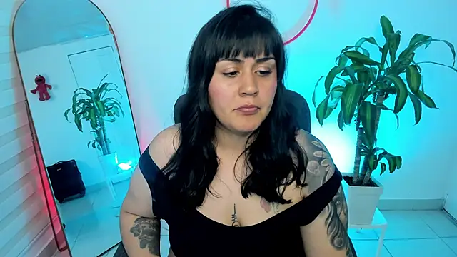 Snapshot of GretaX-X chatting on December 29, 5:22 pm GretaX-X online show from December 29, 5:22 pm