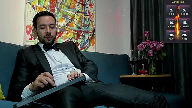 tommy raym0ndg online show from February 14, 11:20 pm