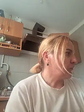 Malichkaanna30 online show from September 8, 2:27 pm