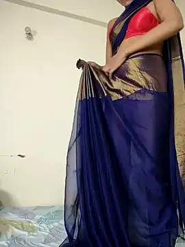 Snapshot of Raat_ki_rani_ chatting on December 28, 5:02 am Raat ki rani  online show from December 28, 5:02 am