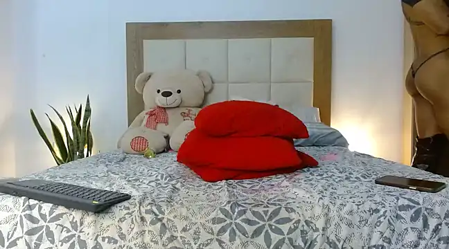 HELLEN SWEET6 online show from February 15, 1:31 am