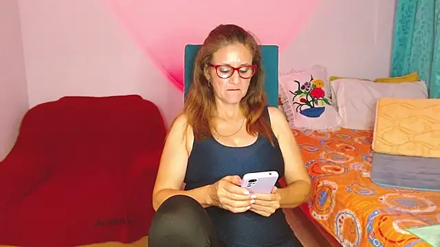 Snapshot of ReginaBakerr chatting on March 13, 2:05 am ReginaBakerr online show from March 13, 2:05 am