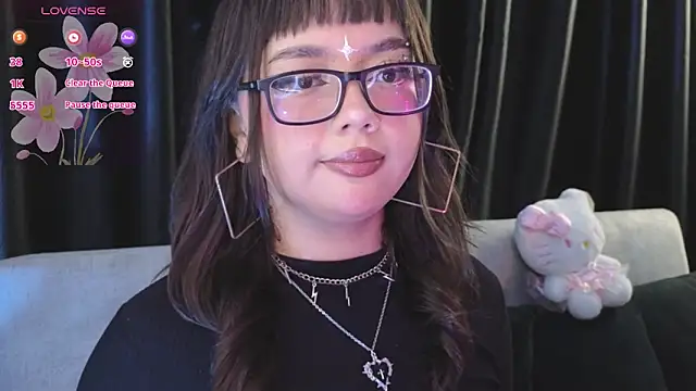 missy taylor  online show from February 22, 8:51 pm