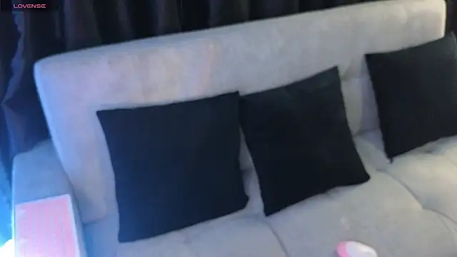 missy taylor  online show from February 28, 2:45 am