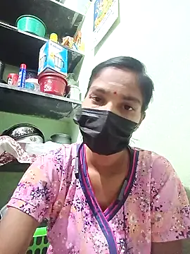 Snapshot of anusiya01 chatting on January 4, 2:25 pm anusiya01 online show from January 4, 2:25 pm