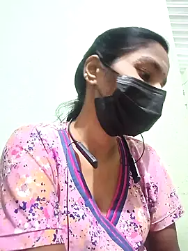 Snapshot of anusiya01 chatting on January 4, 5:26 pm anusiya01 online show from January 4, 5:26 pm