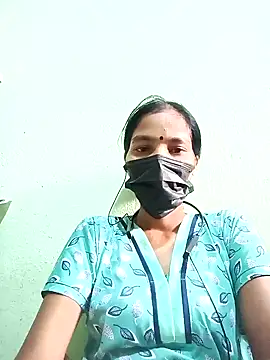 Snapshot of anusiya01 chatting on January 10, 2:46 am anusiya01 online show from January 10, 2:46 am