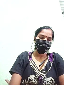 Snapshot of anusiya01 chatting on January 11, 2:30 am anusiya01 online show from January 11, 2:30 am