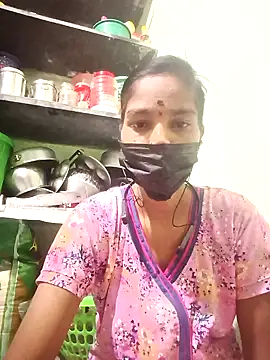 Snapshot of anusiya01 chatting on January 18, 1:29 pm anusiya01 online show from January 18, 1:29 pm