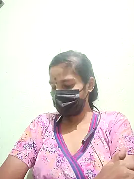 Snapshot of anusiya01 chatting on January 18, 4:53 pm anusiya01 online show from January 18, 4:53 pm