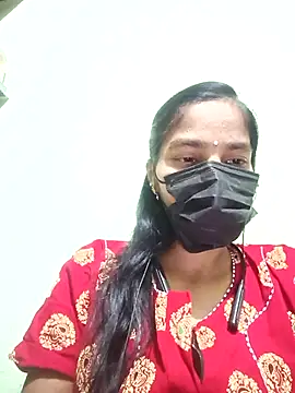 Snapshot of anusiya01 chatting on February 13, 5:01 pm anusiya01 online show from February 13, 5:01 pm