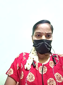 Snapshot of anusiya01 chatting on March 9, 1:37 pm anusiya01 online show from March 9, 1:37 pm