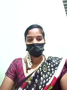 Snapshot of anusiya01 chatting on March 19, 6:34 pm anusiya01 online show from March 19, 6:34 pm