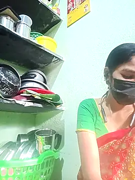 Snapshot of anusiya01 chatting on September 13, 2:11 am anusiya01 online show from September 13, 2:11 am