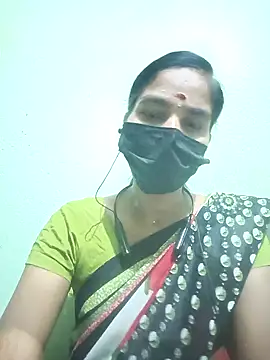 Snapshot of anusiya01 chatting on September 13, 3:01 pm anusiya01 online show from September 13, 3:01 pm